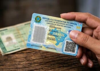 Governo fixa data limite para uso do RG antigo; veja impacto para brasileiros