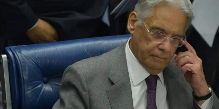 Filhos de FHC obtêm decisão judicial que determina interdição do ex-presidente