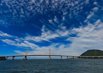 Obra em ponte de R$ 386,9 milhões entra na reta final e reúne quase 500 trabalhadores a duas semanas da inauguração no Paraná