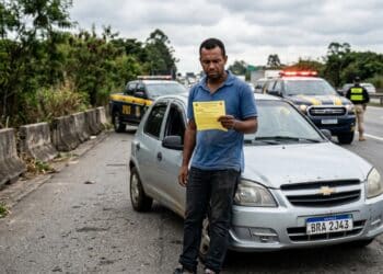 Falta de item obrigatório no veículo gera prejuízo financeiro e pontos na carteira