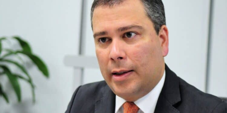 Ex-presidente do BRB faz primeiro pedido ao STF para negociar delação no caso Master