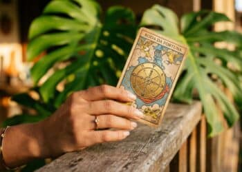 Trânsitos planetários indicam desafios emocionais para capricornianos este ano