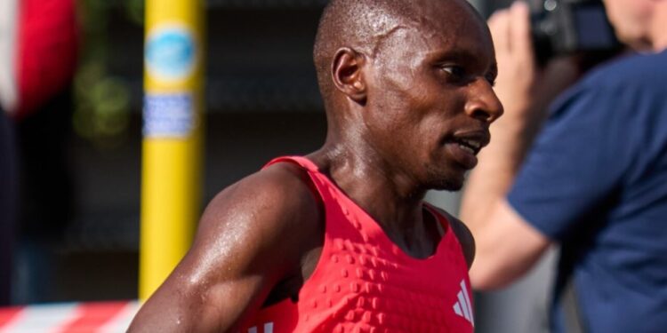 Ações da Adidas disparam após recorde histórico em maratona com tênis da marca