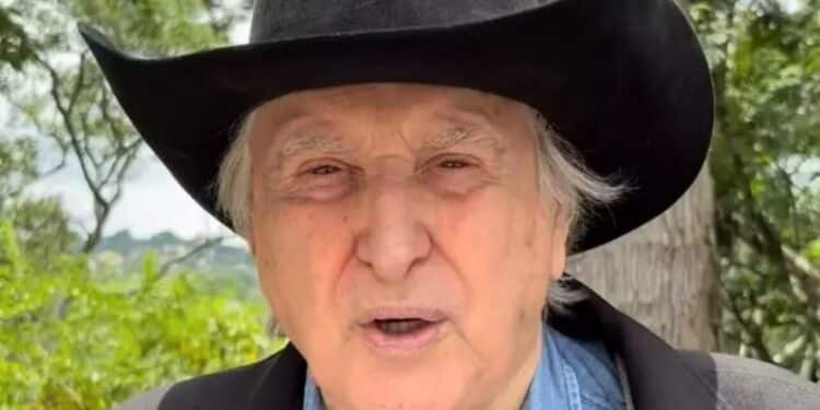 Sérgio Reis oficializa filiação em novo partido e mira candidatura ao Senado na próxima eleição