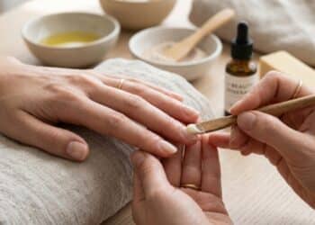 Nova manicure japonesa: a alternativa saudável e de baixa manutenção