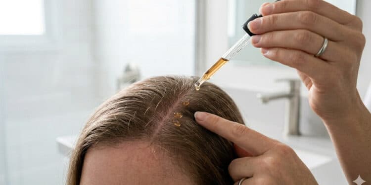 Adeus cabelo ralo e quebrado na escova: o tônico de R$ 20 que faz o fio engrossar e crescer em 15 dias