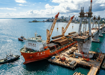 Construção da megaponte da América Latina avança no Nordeste com navio da China chegando com mais de 800 toneladas de materiais para projeto com investimento de R$ 10,4 bilhões