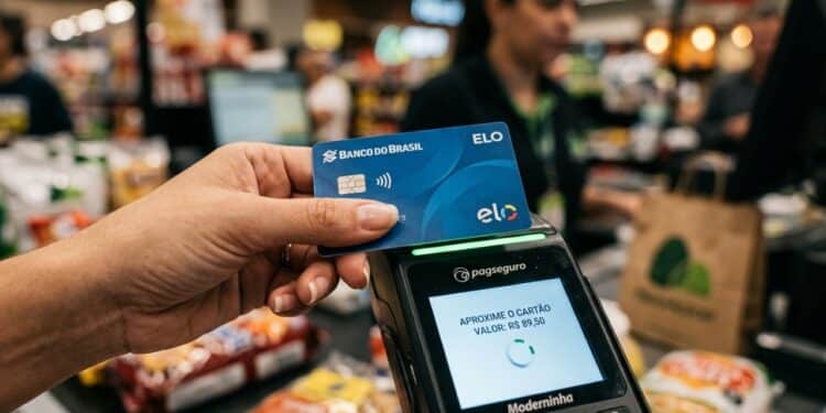Comunicado importante para consumidores que utilizam a função de aproximação do cartão