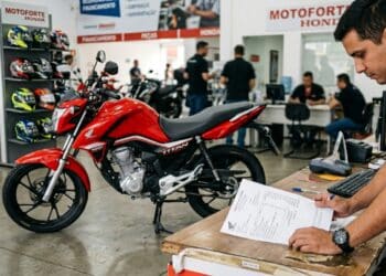 Taxas extras de frete e IPVA elevam custo da Honda CG 160 em até R$ 2.500 acima do preço sugerido em 2026