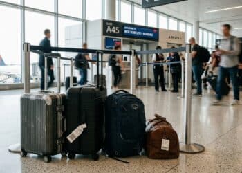 Novas regras e restrições para bagagem de mão foram decretadas e exigem atenção de quem vai viajar