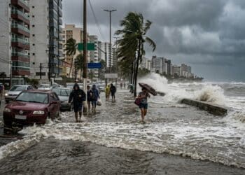 Estudo da NASA alerta para risco de cidades brasileiras serem engolidas pelo avanço do nível do mar