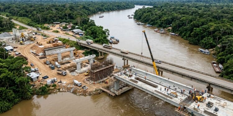 Ponte sobre o Rio Tarauacá chega a 80% com R$ 12 milhões e prolongamento de 70 metros na BR-364