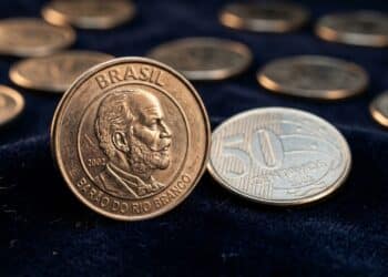 Banco Central emite comunicado 09/05 para quem tem moeda de 50 centavos em casa