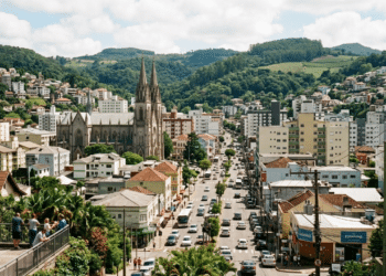 A 2º maior cidade do RS também é a segunda maior metal mecânica do Brasil e atrai engenheiros de todo o país