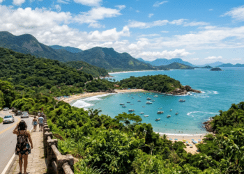 Entre mar e história, o “segredo de 1563” no litoral norte esconde uma vila com 102 praias e um marco diplomático das Américas