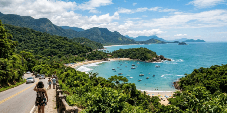 Entre mar e história, o “segredo de 1563” no litoral norte esconde uma vila com 102 praias e um marco diplomático das Américas