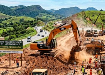 Máquinas começam a trabalhar e marcam início das obras de duplicação da BR-381 em Ravena e Caeté com construção de 12 viadutos, 13 passagens inferiores e investimento de R$ 900 milhões