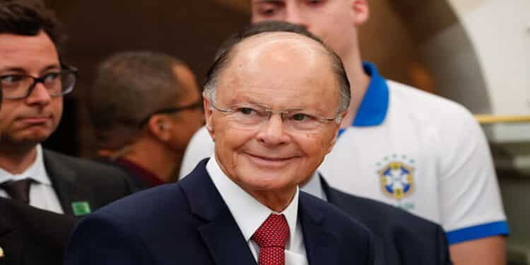 Investigação contra banco de Edir Macedo expõe manobra para ocultar rombo milionário