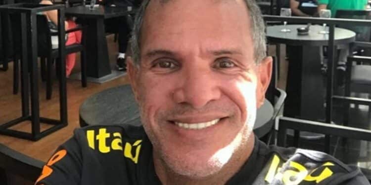 Morre o ex-jogador e ídolo do Vasco Geovani Silva, aos 62 anos