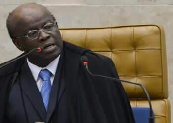 Democracia Cristã oficializa Joaquim Barbosa como pré-candidato à Presidência