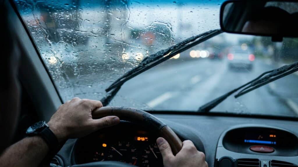 Motoristas que ignoram esse item obrigatório no carro podem receber multa de R$ 195 e somar 5 pontos na habilitação