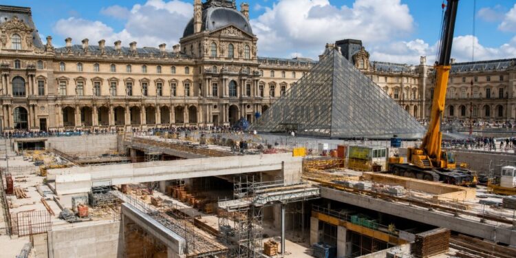 Maior museu de arte do mundo anuncia obras em megarreforma de R$ 6 bilhões para nova entrada que promete reduzir filas e melhorar o fluxo de visitantes