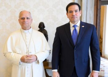 Papa Leão XIV recebe Marco Rubio no Vaticano em meio à crise provocada por falas de Trump