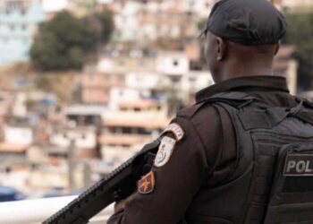 Câmara dá sinal verde para projeto de regulamentação da jornada de policiais e bombeiros militares