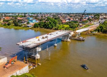 Primeira ponte entre Belém e Ananindeua avança com 60% de execução e promete melhorar a mobilidade na Grande Belém, reduzindo em cerca de 12 quilômetros o percurso entre diferentes regiões