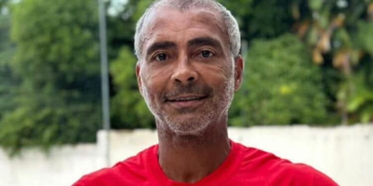 Romário fecha com emissora para ser comentarista nos jogos da Copa do Mundo