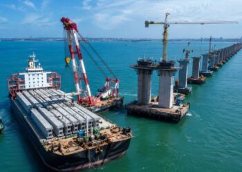 Construção da maior ponte da América Latina avança no Nordeste com navio da China chegando com mais de 800 toneladas de materiais para projeto de R$ 10,4 bilhões