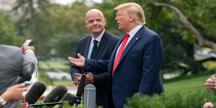 Trump dispara contra preços dos ingressos da Copa do Mundo: "Não pagaria isso"