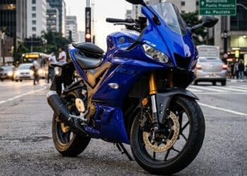 Yamaha R3 2026: saiba por que a esportiva de 300cc segue como referência em performance e tecnologia no Brasil