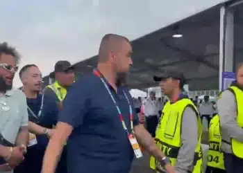 Jogador precisou ser escoltado na abertura da Copa - Foto: Priscila Yazbek/CNN Brasil