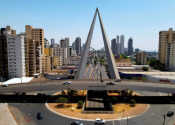 A capital art déco do interior brasileiro: a cidade goiana com o maior conjunto arquitetônico do estilo no país. / Créditos: depositphotos.com / Cristian_Lourenco
