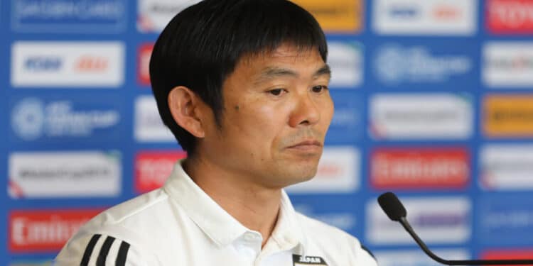 Técnico do Japão revela pedido a Zico antes de confronto decisivo com o Brasil na Copa