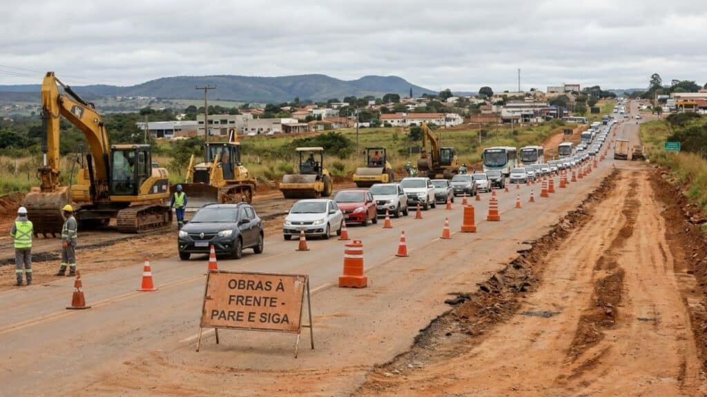 BR-080 passa por obra de R$ 450 milhões e motoristas devem redobrar atenção no DF