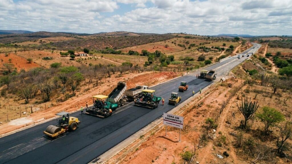 Bahia investe R$ 7,2 bilhões em obras de infraestrutura em mais de 8 mil km de rodovias