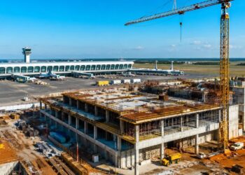 Aeroporto Internacional de Brasília vai ampliar sua estrutura em megaconstrução de R$ 1,1 bilhão para novo complexo comercial com cerca de 130 lojas, academia e praça de alimentação