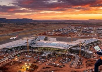 Mega-aeroporto está sendo construído do zero em área remota e dá origem a uma nova cidade em projeto ambicioso de R$ 67,9 bilhões