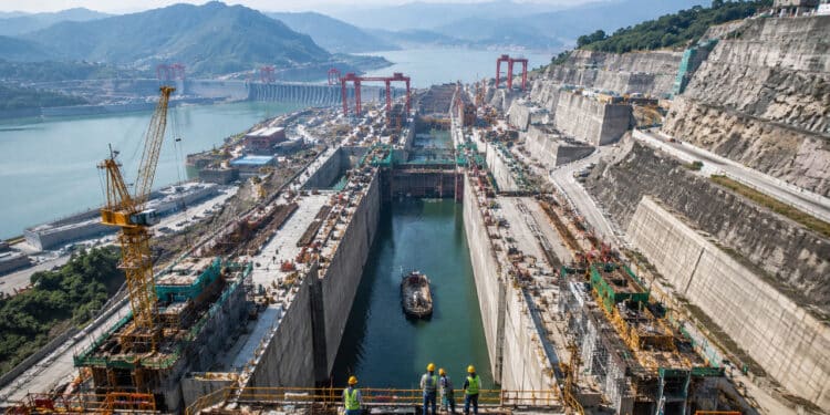 Megacanal de R$ 57,7 bilhões começa a ser construído pela China na Barragem das Três Gargantas e promete transformar o entroncamento em um dos maiores projetos fluviais do mundo