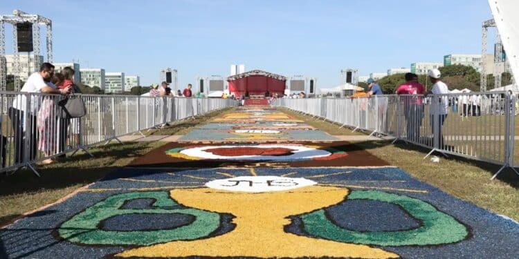 Por que o feriado de Corpus Christi muda de data todos os anos no calendário civil