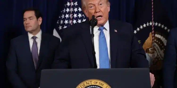 Governo Trump flexibiliza sanções contra Venezuela ligadas ao petróleo - Foto: Joe Raedle/Getty Images
