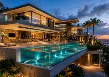 O megaprojeto para mansão luxuosa de Léo Santana em Salvador com piscina transparente e estrutura impressionante