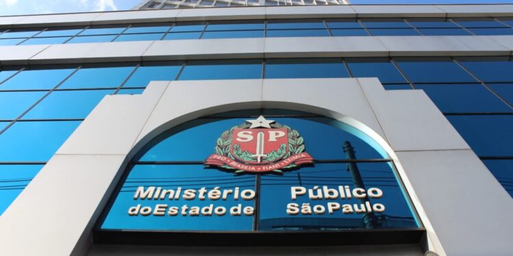Policiais e ex-estagiário do MPSP são presos por suspeita de colaboração em plano do PCC para matar promotor