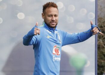 Neymar avança na recuperação e pode voltar a treinar com o grupo já na próxima semana