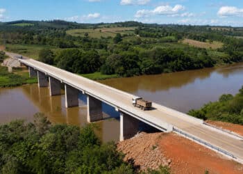 Conclusão de nova ponte no RS marca entrega definitiva do acesso a São José do Inhacorá e promete reduzir o isolamento logístico e melhorar o fluxo de produção agrícola
