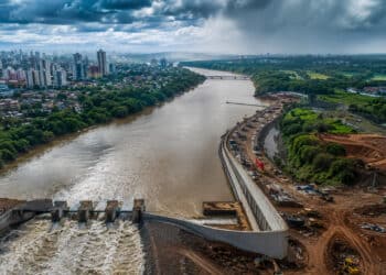 Paraná propõe megainvestimento de R$ 1,3 bilhão para controle de enchentes no Rio Iguaçu