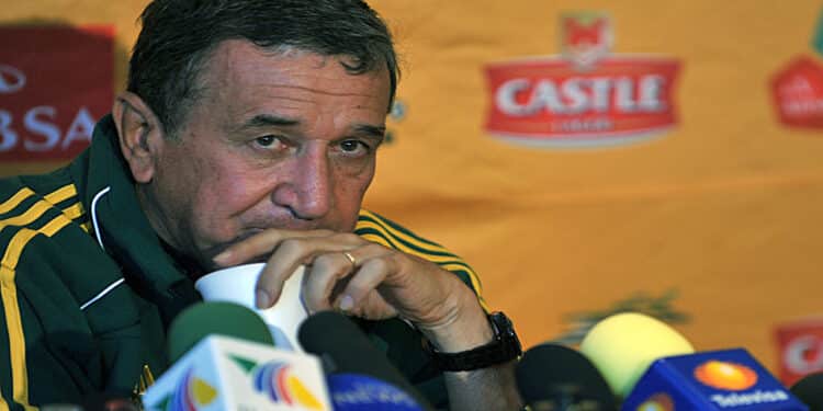 Carlos Alberto Parreira é internado no Rio de Janeiro e estado de saúde gera preocupação