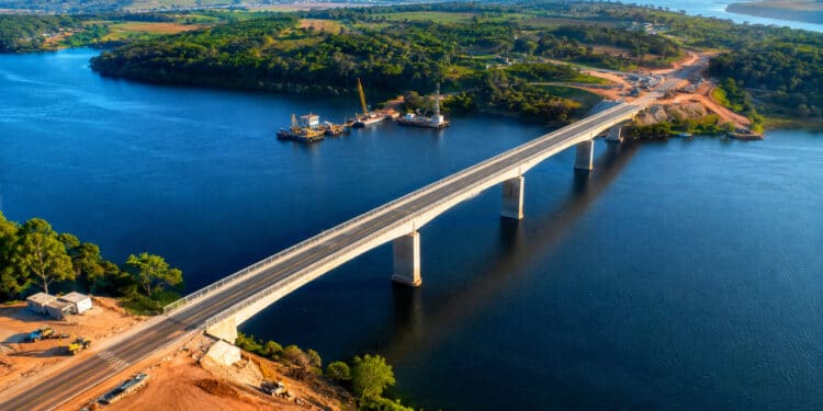 Goiás autoriza obra de R$ 16,8 milhões para nova ponte que vai acabar com travessia por balsa entre duas importantes rodovias